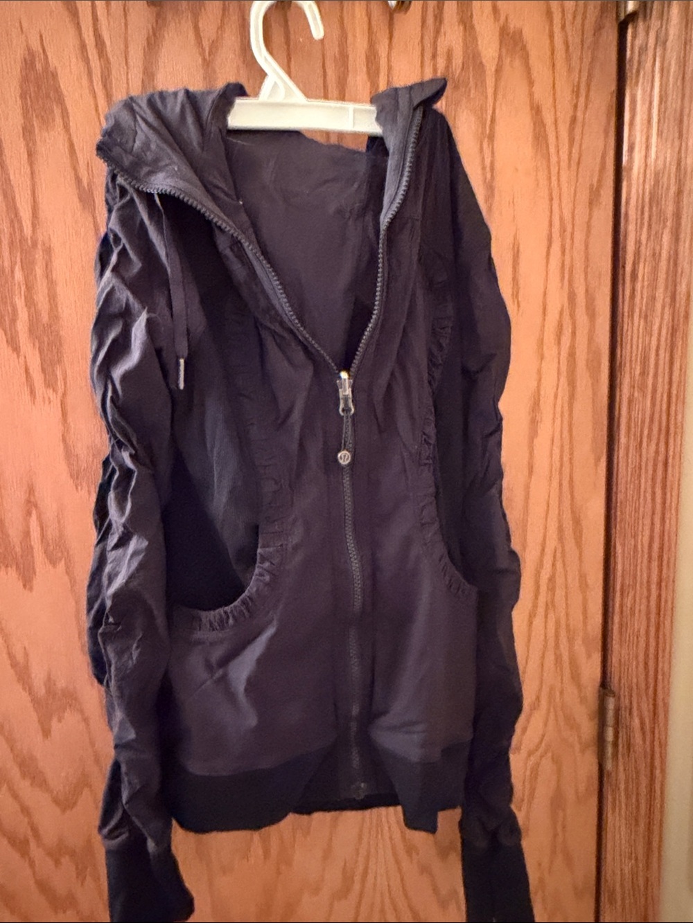 Lululemon studio dance jacket, Women’s Black Hooded Zip